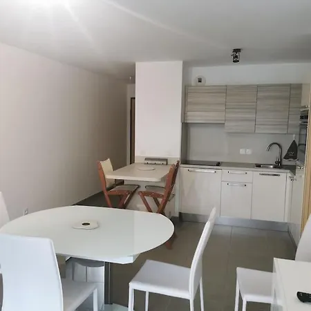 Apartmán Centre Les Pins 2p White Pearl Garage *