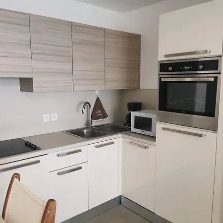 Apartmán Centre Les Pins 2p White Pearl Garage Juan-les-Pins