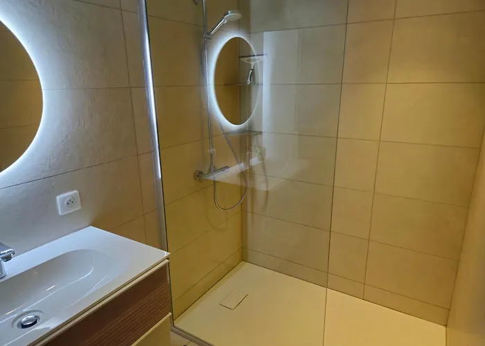 Centre Les Pins 2p White Pearl Garage Appartamento *